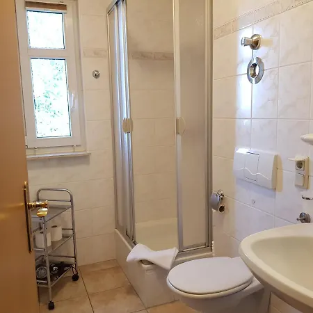 Apartment Residenz Seeblick 25 Mit Balkon Und Meerblick